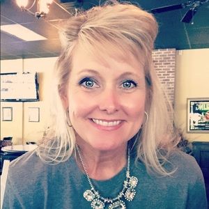 Meet your Posher, Dawn